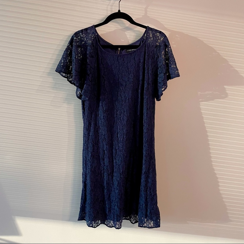 LACE FLUTTER SLEEVE MINI DRESS